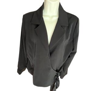 White House Black Market size 14 black wrap jacket / top falls below waist